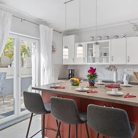 بيت للعطل Stunning In Dvornice With Kitchen *